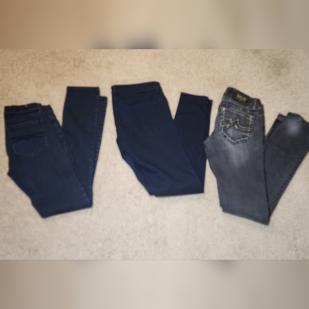 Bundle of 3 pair jeans bundle: Mudd, C&C California, Miss Me EUC